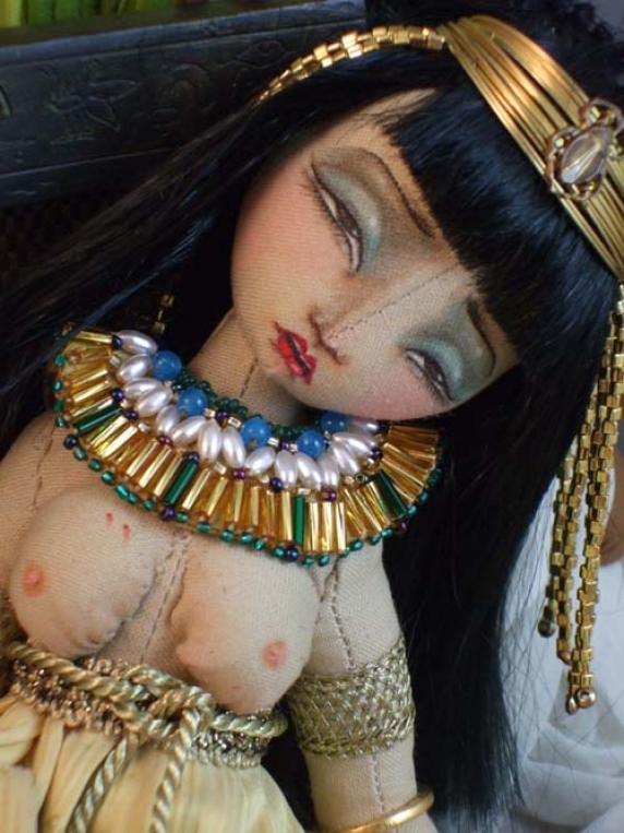 cleopatra_face.jpg