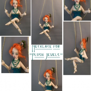 Trapeze Girl Necklace